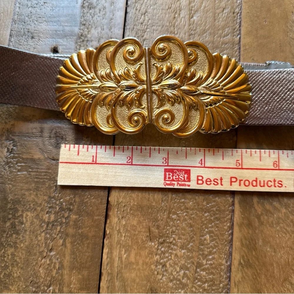 Vintage Alexis Kirk, metallic gray Gold Ornate Buckle Belt